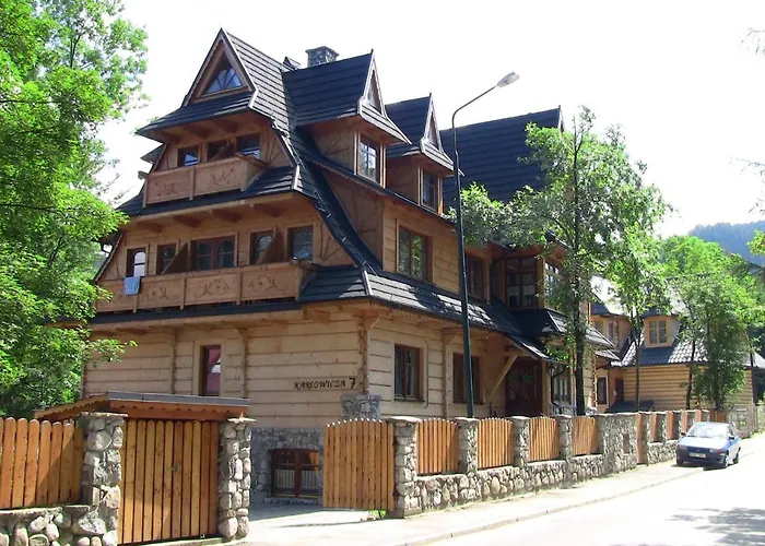 Willa Bystry, Pod Nosalem Zakopane